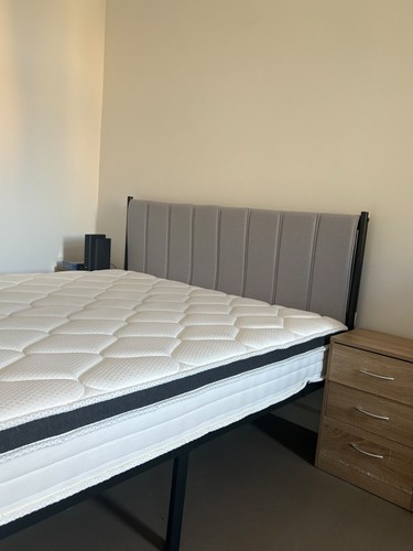 Bett matratze wie neu - +, !